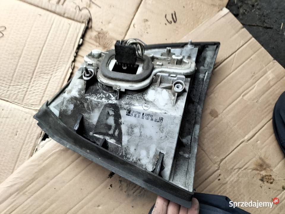 LAMPA TYŁ TYLNA LEWA ASTRA 2 G 2 Oświetlenie Kamień-Kolonia sprzedam