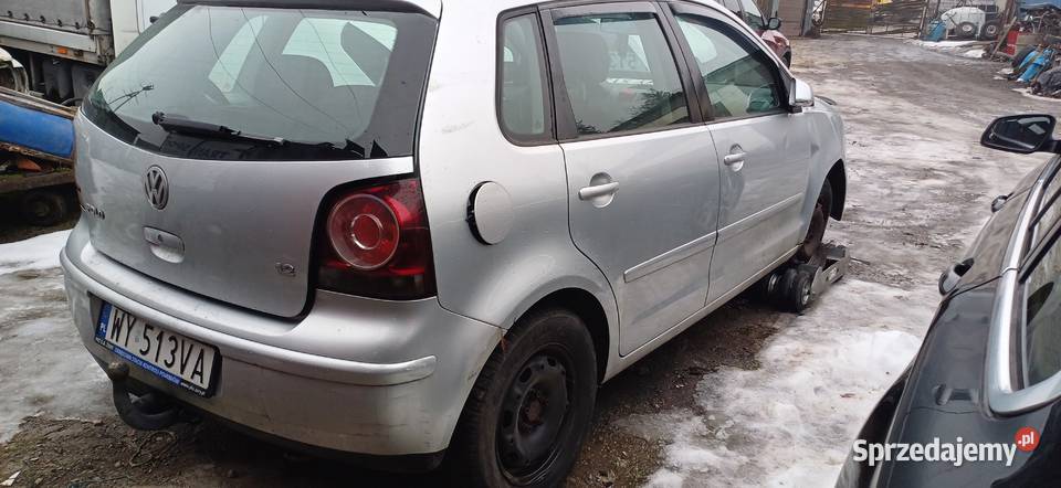 Volkswagen Polo 12 12v uszkodzony manualna Kraków sprzedam