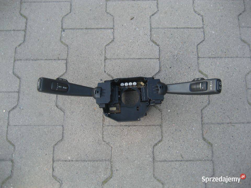 volvo v50 04r07r przełącznik kierunkowskazów