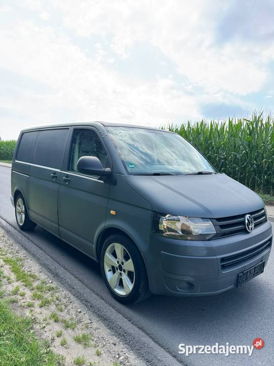 Volkswagen T5 20 szary Volkswagen Samochody dostawcze Wilczyna