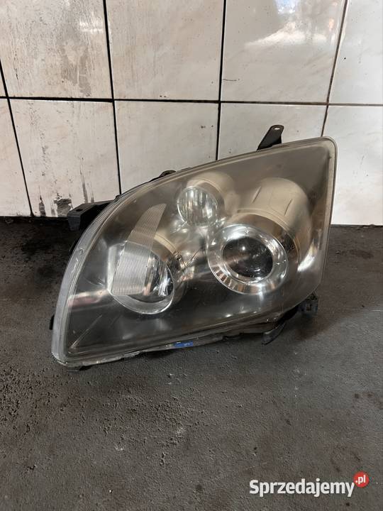 Drzwi chłodnice nawiew Toyota avensis t25 22d4d Jasło