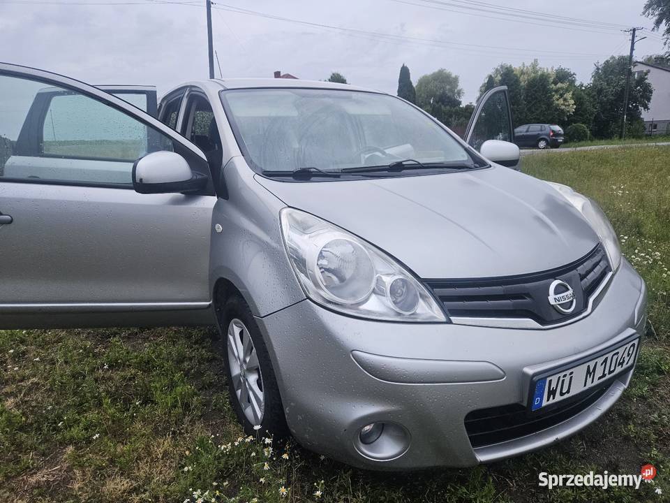 Nissan Note 14 benzyna 88 2011r Ładny OKAZJA Rok produkcji 2011 Nieborów