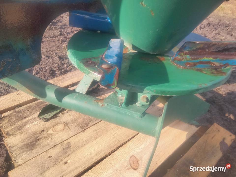 Rozsiewacz nawozu lejek sipma Rejowiec Fabryczny