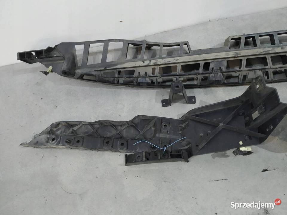 ŚLIZG ZDERZAKA TYŁ KOMPLET Land Rover Range