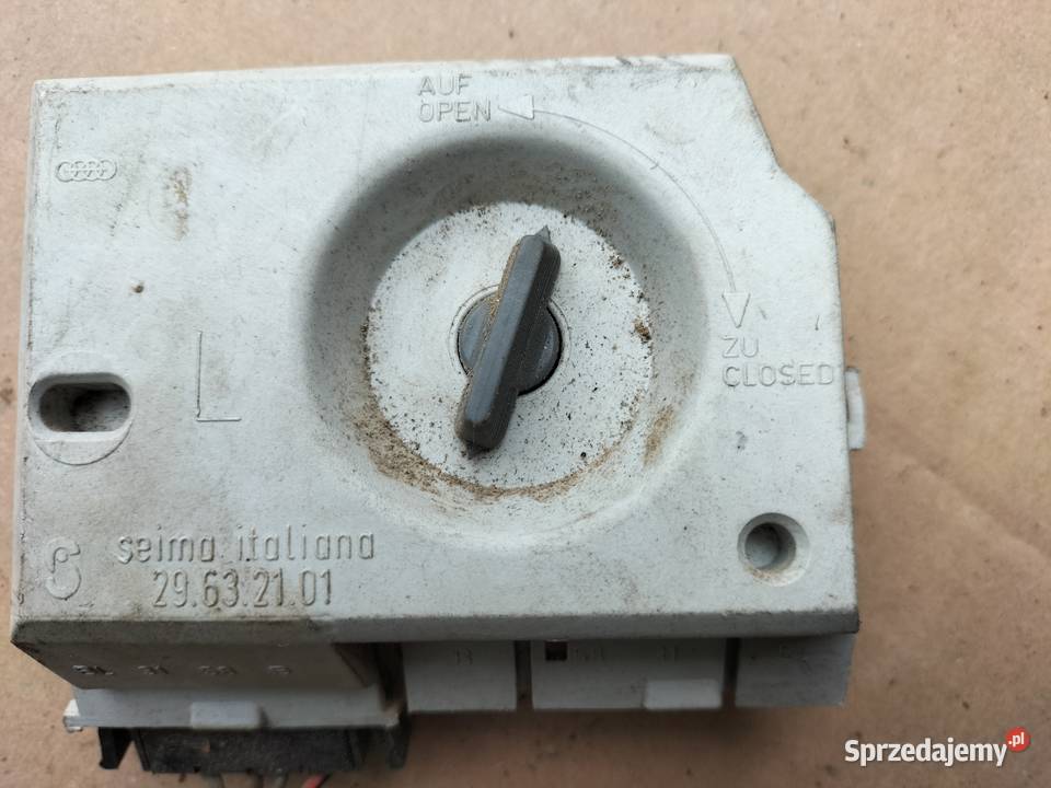 AUDI 80 B3 B4 80B3 80B4 WKŁAD LAMPY TYŁ TYLNY Kamień-Kolonia