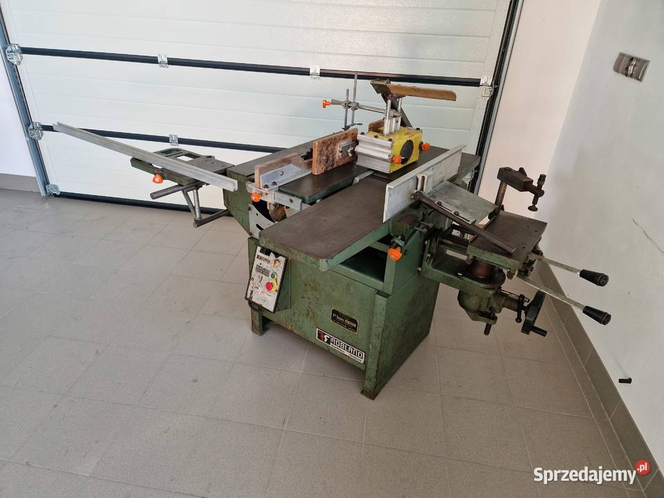 Wieloczynnościowa Wyrówniarka Grubościówka Piła podkarpackie Iwierzyce
