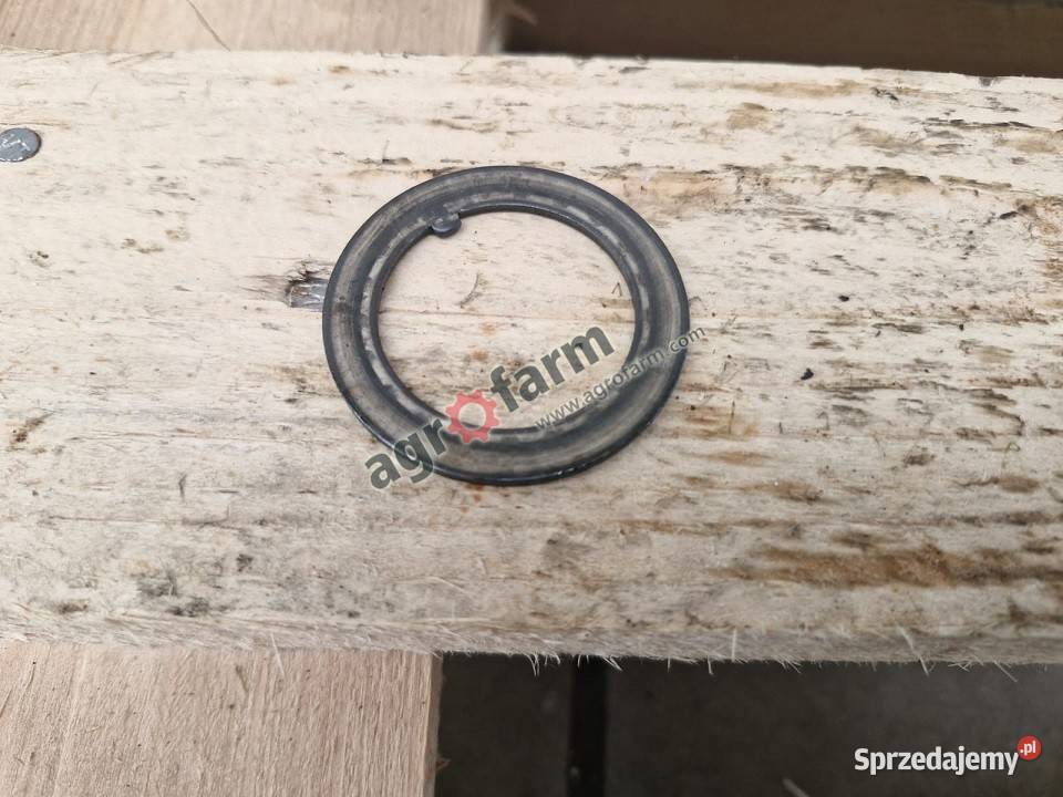 Podkładka Valtra 205 255 305 Byków sprzedam