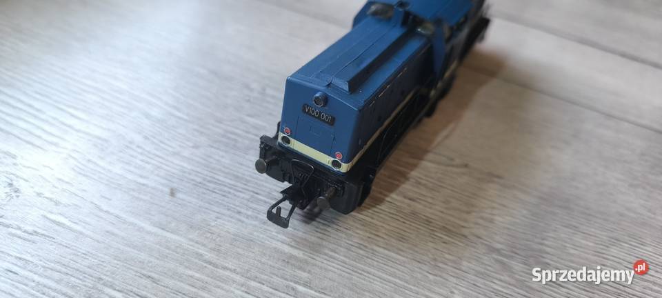 LOKOMOTYWA PIKO V100 DR H0 ŁADNY STAN Modelarstwo Bytom
