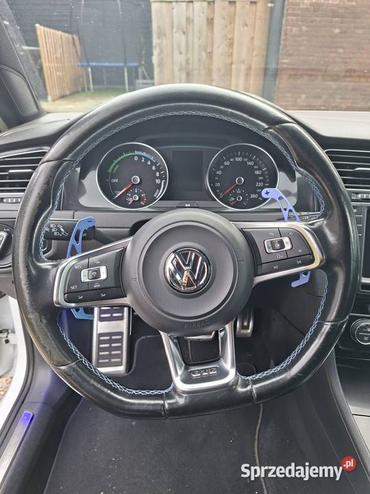 VW GOLF VII GTE Hybryda plugin 204 Rok produkcji 2015 Krzyżowa Dolina sprzedam