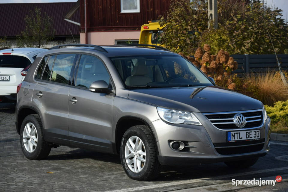 Volkswagen Tiguan 20TDI 4x4 160 Jasna Skóra Navi Rok produkcji 2010 podkarpackie Majdan Sieniawski