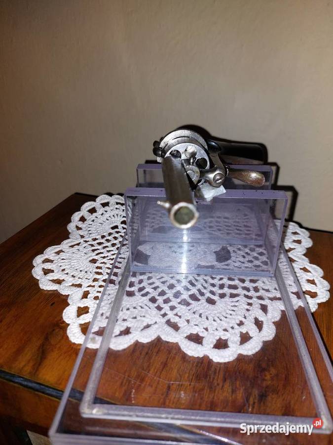 Rewolwer czarnoprochowy systemu Lefaucheux M1858 Cieszyn