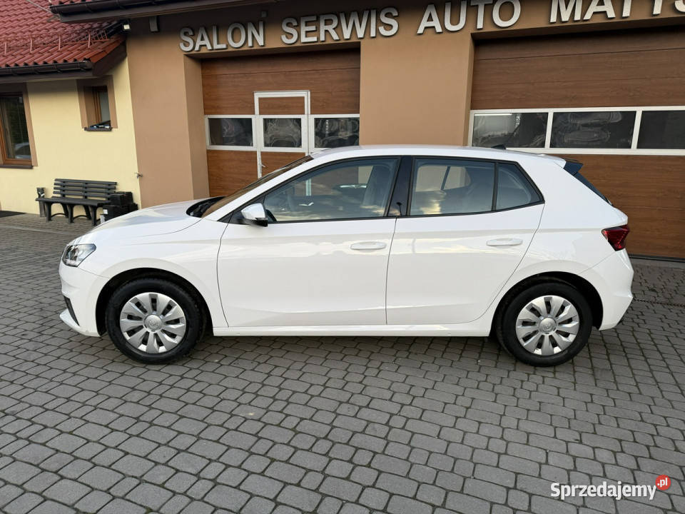 koda Fabia 10 65 Klima CarPlay Ledy Vat23 Serwis Fabia Orzech