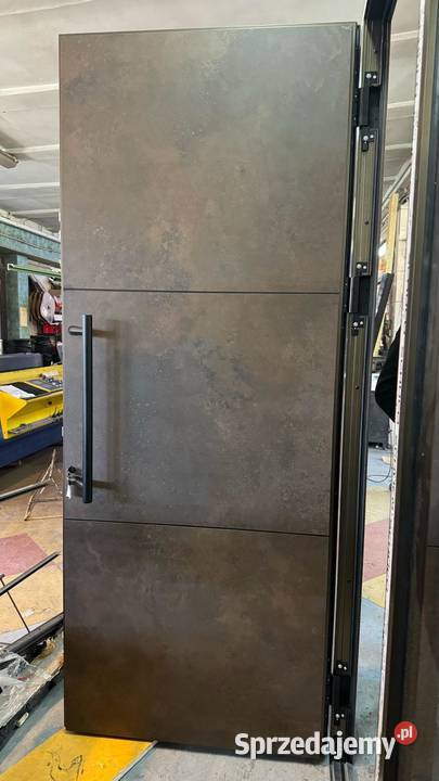 Drzwi aluminiowe obrotowe PIVOT producent na Budowa Nowy Sącz