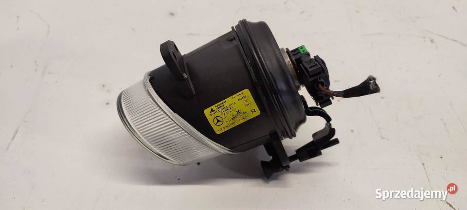 MERCEDES VITO W447 HALOGEN PRAWY A2128201056 sprzedam