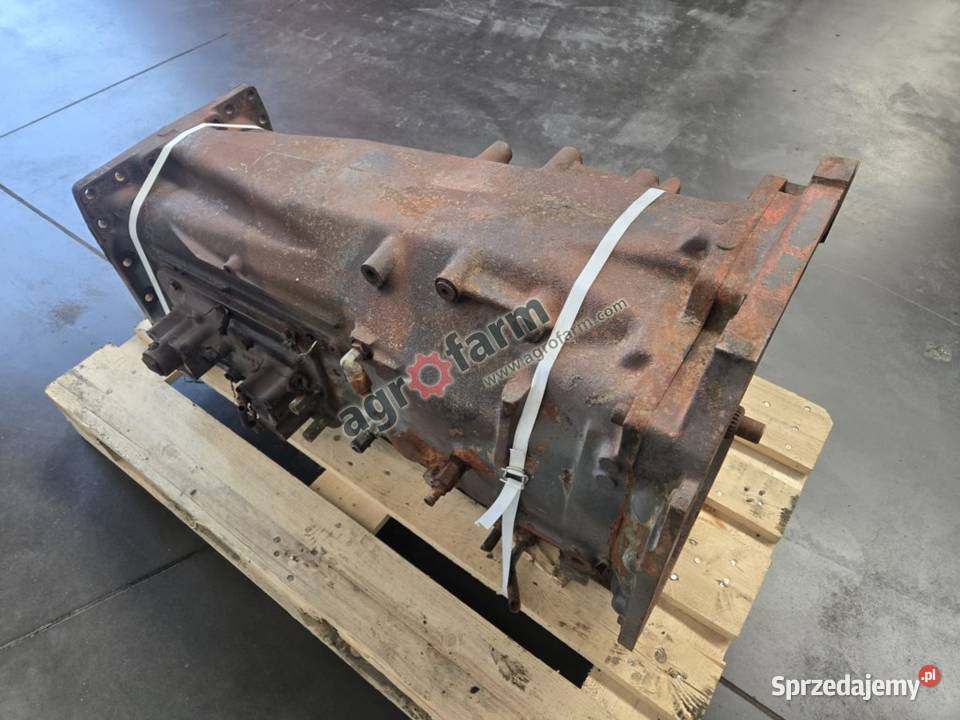 Skrzynia biegów Renault Ares 566 461B7 Byków