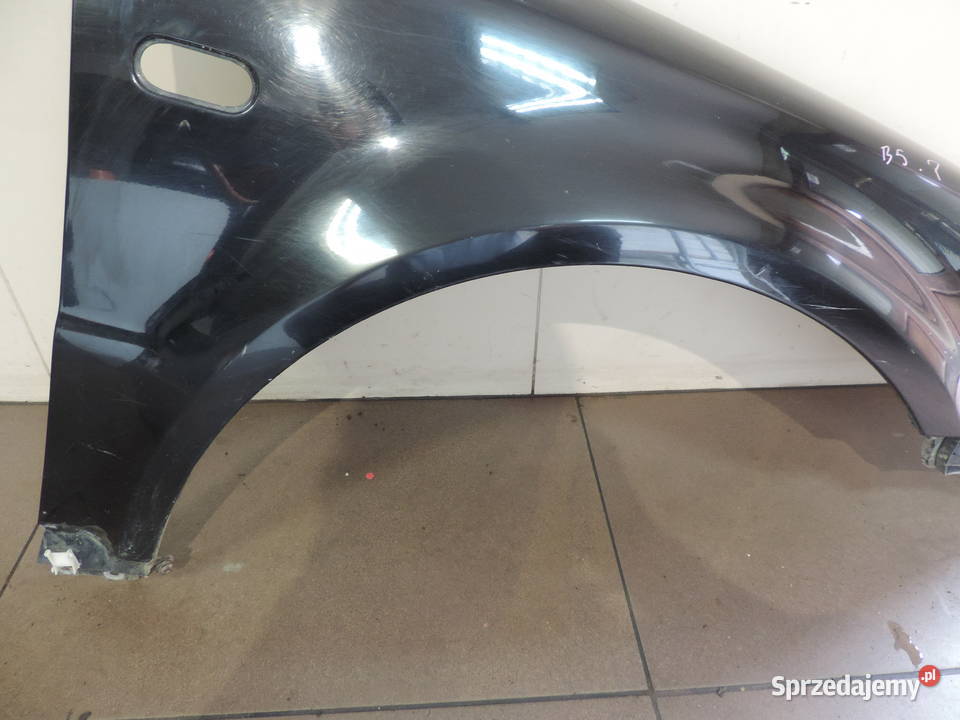 VW PASSAT B5 FL L041 BŁOTNIK PRAWY PRZÓD Rok produkcji 2002 Nowy Sącz