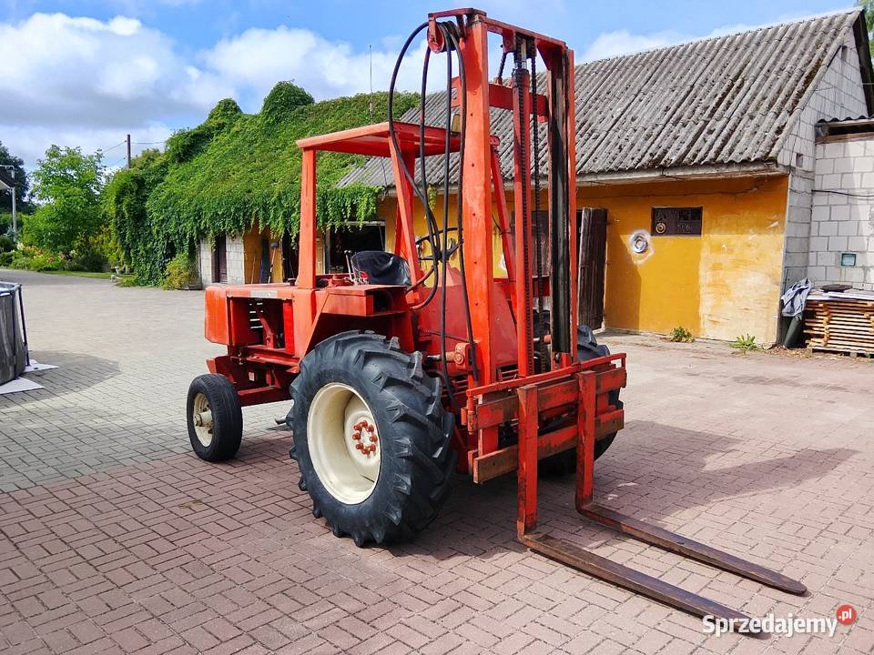 Wózek widłowy Terenowy Manitou Łuków