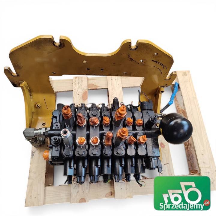 Rozdzielacz hydrauliczny L21F634 Caterpillar Wilkowo