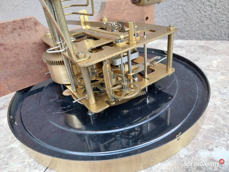 Stary zegar ścienny sprawny ładny film gongu pomorskie Tczew