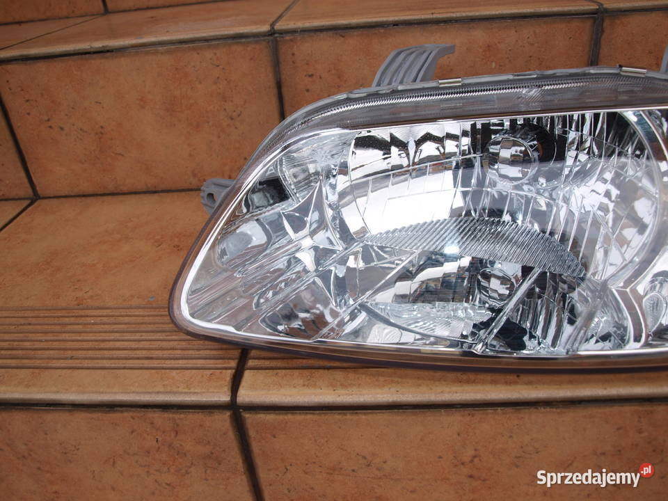 Chevrolet Aveo T200 lampa lewa przód europa Kalisz