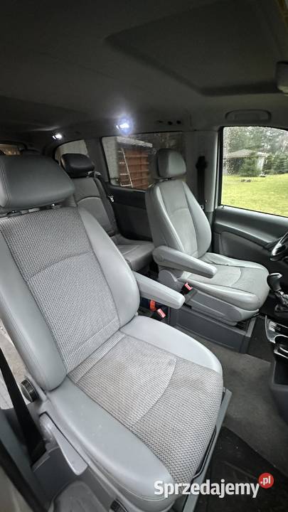Mercedes Viano 30 CDI 204 hak niski przebieg