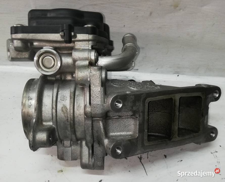 Przepustnica VW 20 TDI 04L128059R Silniki i osprzęt Suchedniów