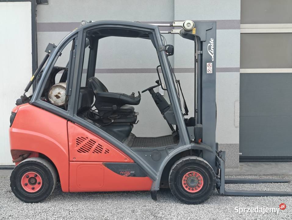 Wózek widłowy Linde H25T02 Evo Triplex 49m 2016r gaz Sandomierz