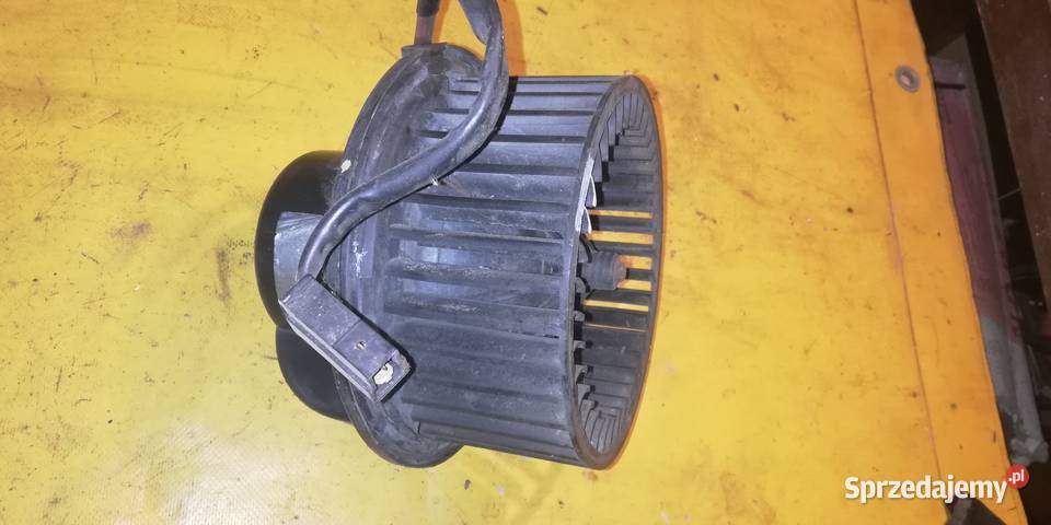 dmuchawa nawiewu 357819021 VW T4Passat 3 łódzkie Piotrków Trybunalski sprzedam