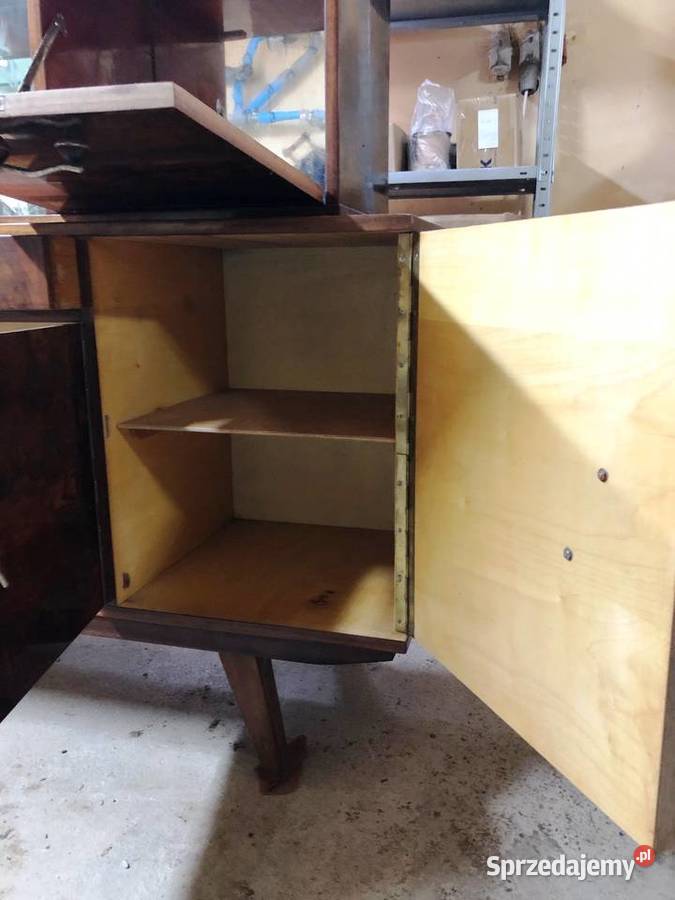 Kredens etażerka piękne zdobienia Vintage PRL Kalwaria Zebrzydowska