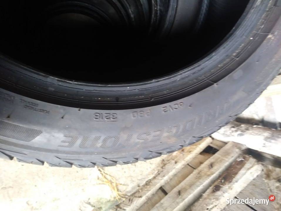 Sprzedam komplet Opony Bridgstone 21550R18 osobowe Niemodlin