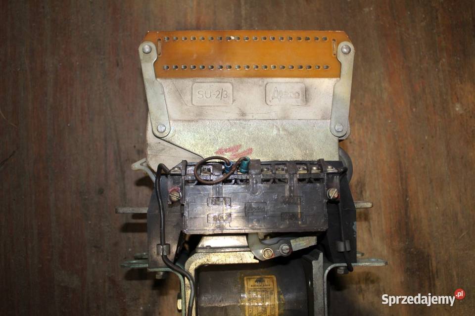 Sprzedam stycznik SU23 stycznik 320 Tr Pozostałe