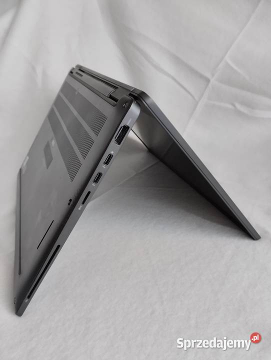 DELL Latitude 133 7310 Windows 11 intel i7 SSD Dell Chełm