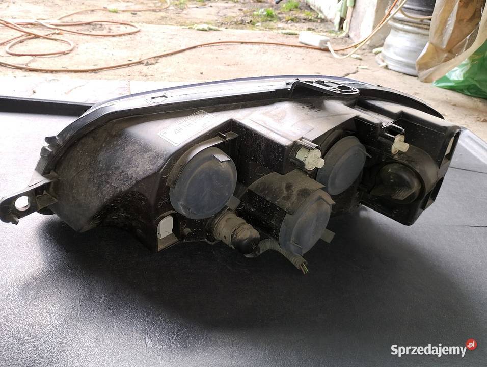 Fiat Punto 2 loft lampa przednia prawa Tyc Strzegom