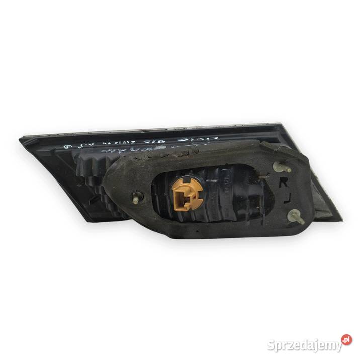 LAMPA PRAWA Honda Civic VIII UFO tylna tylnia