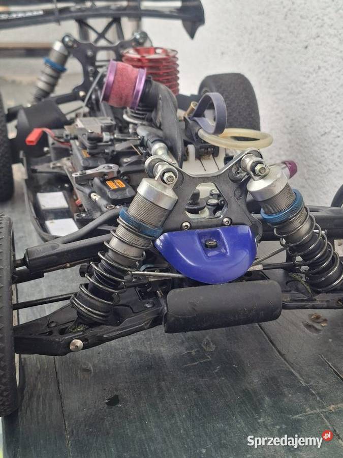 Buggy nitro Mugen Seiko Mbx8