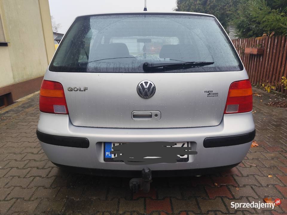 VW GOLF MK4 1999 14 Benz Super stan Rok produkcji 1999 Płock