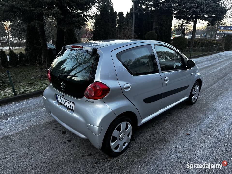 Toyota Aygo 5 drzwiowa nieuszkodzony Złotoryja sprzedam