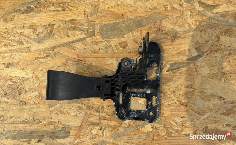 Rygiel zamek maski Audi A4 8K A5 8T 8T0823480 osobowe Zamki, wkładki i kluczyki Międzychód