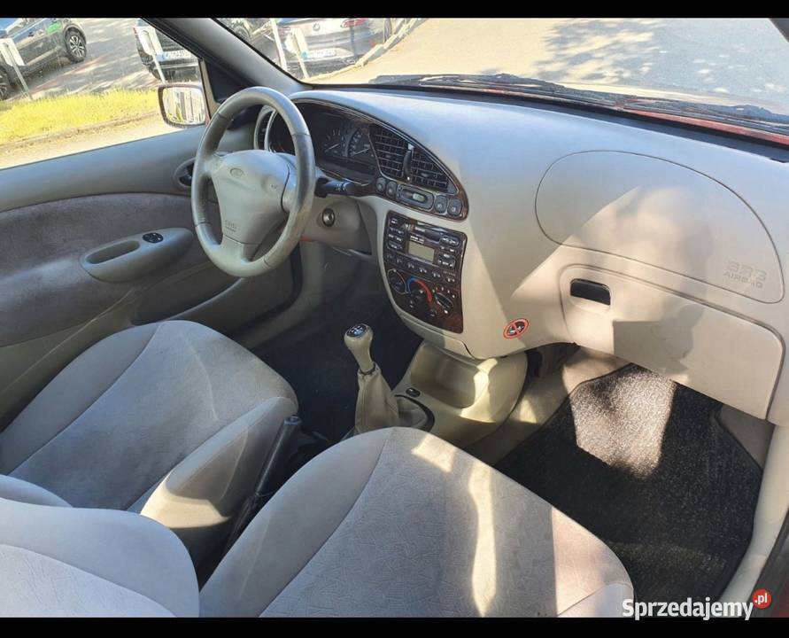 Ford fiesta mk4 Ghia nieuszkodzony Fiesta zachodniopomorskie
