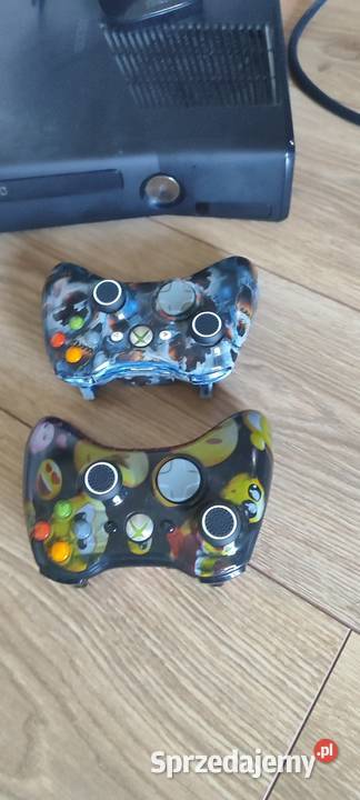 Xbox 360 plus akcesoria Pozostałe lubelskie Tarnogród