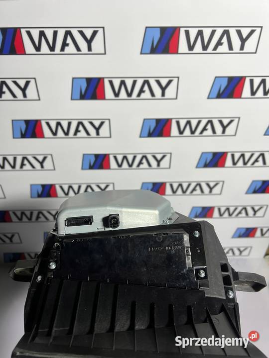 BMW X3 F25 WYŚWIETLACZ PRZEZIERNY HEAD UP HUD osobowe Liczniki i zegary sprzedam