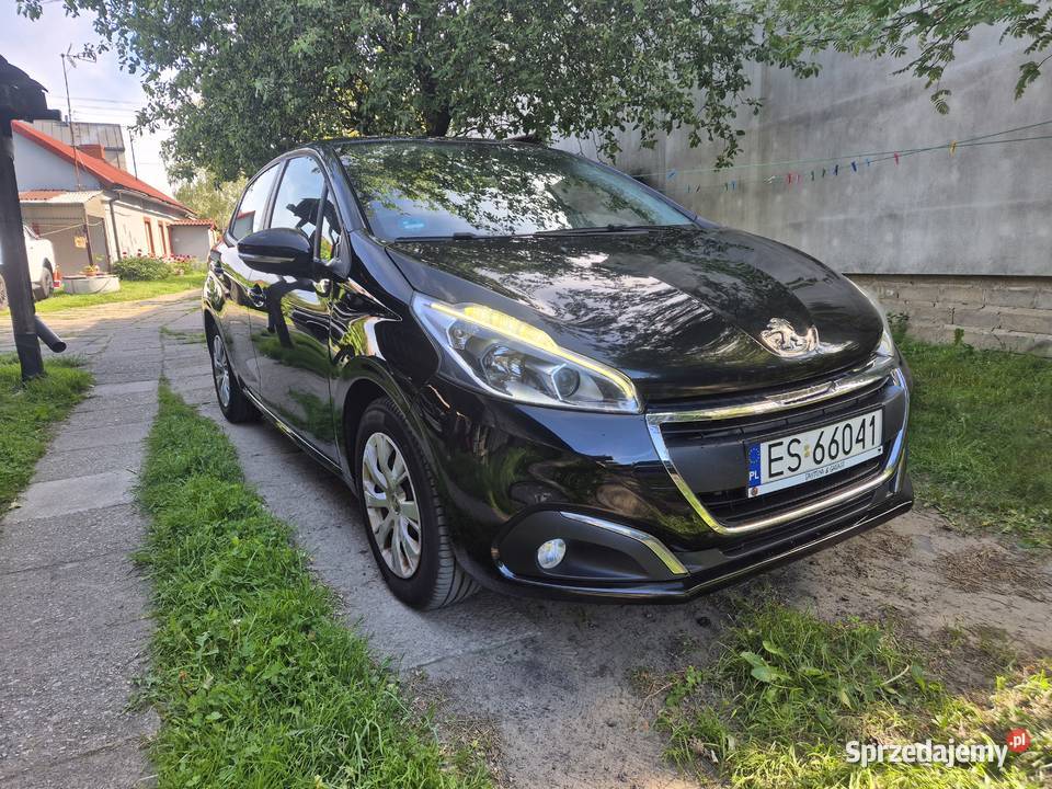 Peugeot 208 12 benzyna Nowy rozrząd i olej 1199cm3 Skierniewice