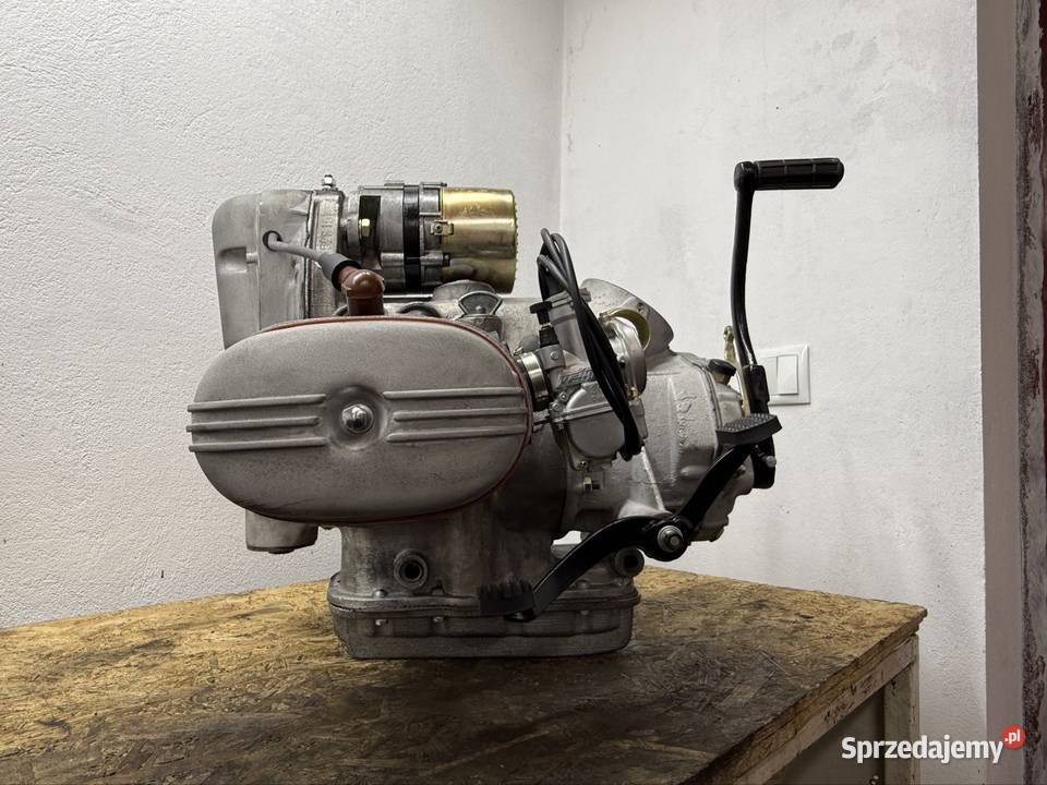 Silnik Ural 12V ze skrzynią Dnepr PWK30 remoncie Biała