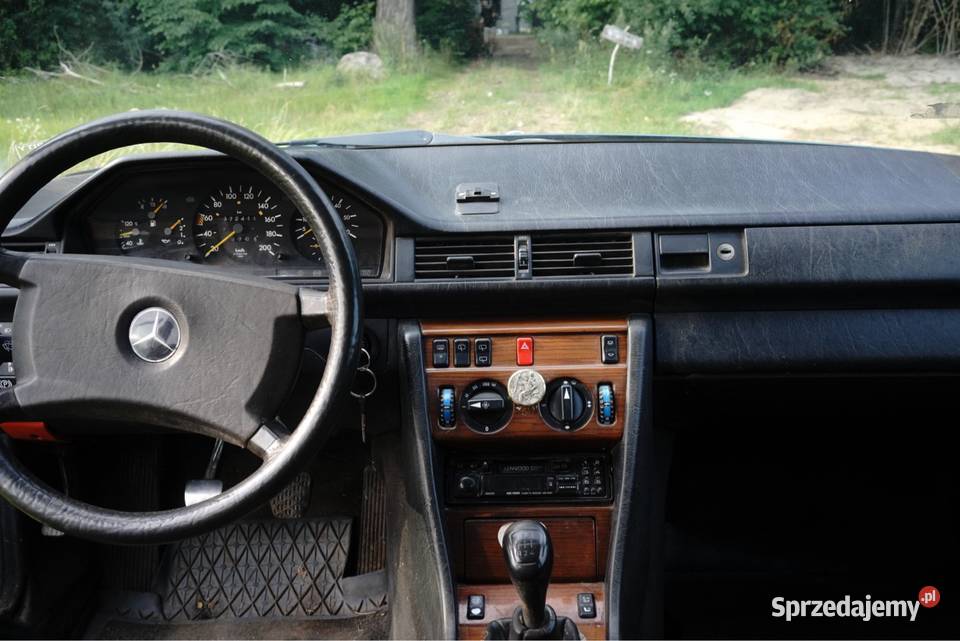 Mercedes w124 baleron 25 diesel 20 lat w jednych W124 Kaczka