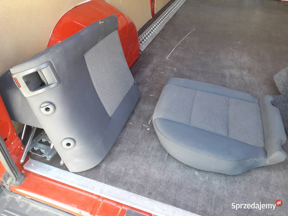 sprzedam siedzenia golf 5 kombi Ełk