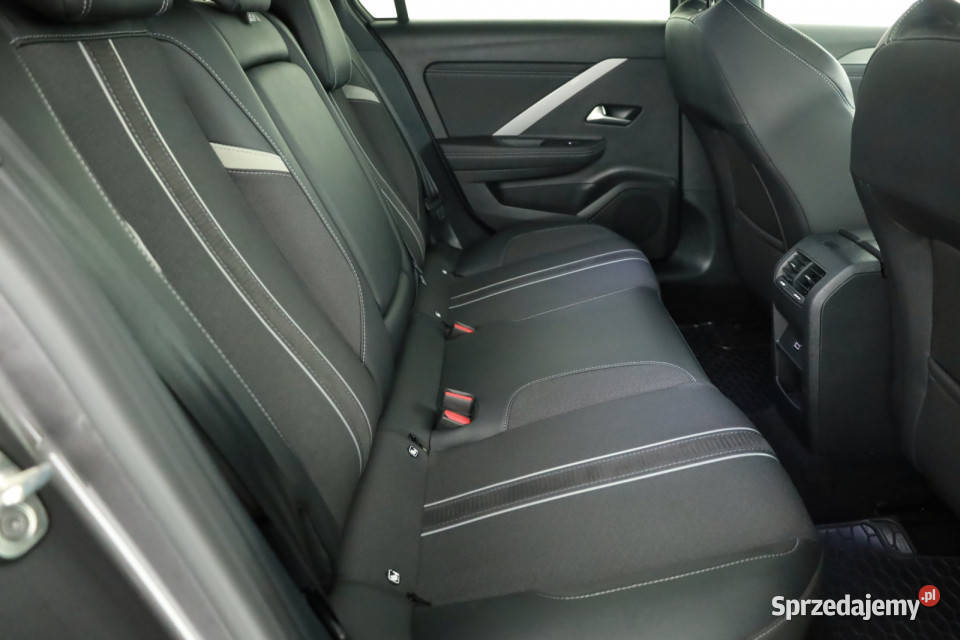 Opel Astra 12 Turbo Piaseczno