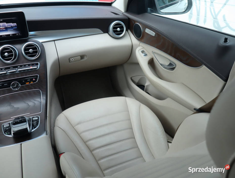 Mercedes C C 200 4MATIC komputer pokładowy Łódź