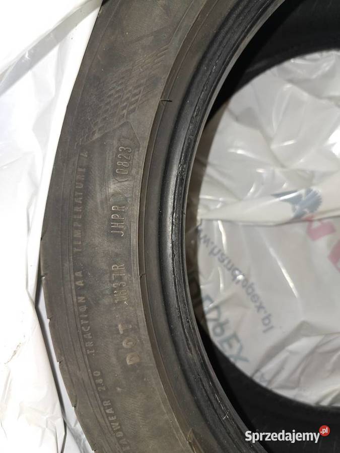 Dwie opony Goodyear 22545 R17 94V rocznik 2023