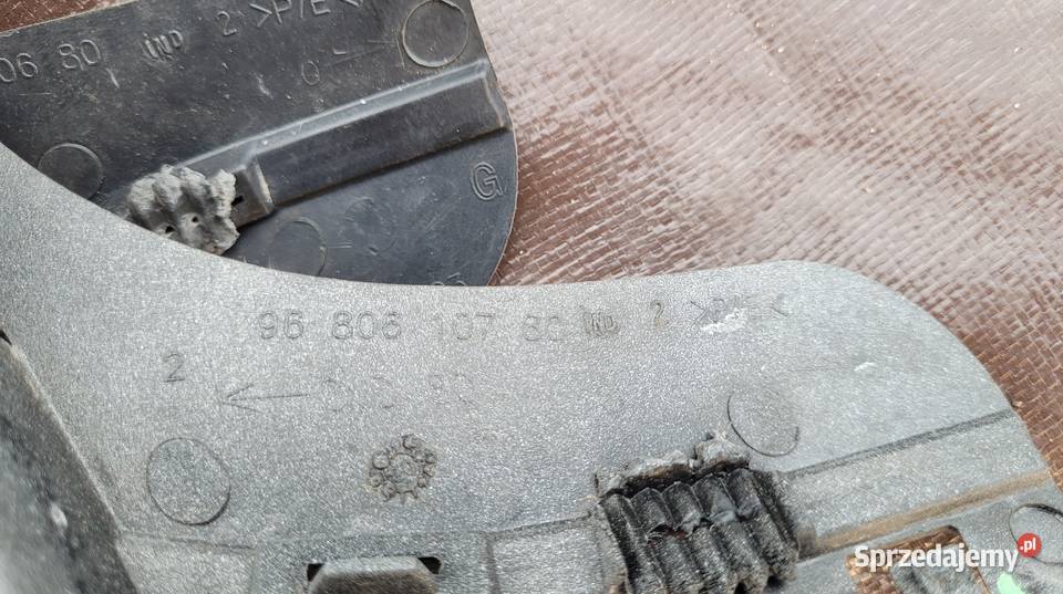 PEUGEOT 308 ŚLIZG ZDERZAKA PRZÓD LEWY PRAWY