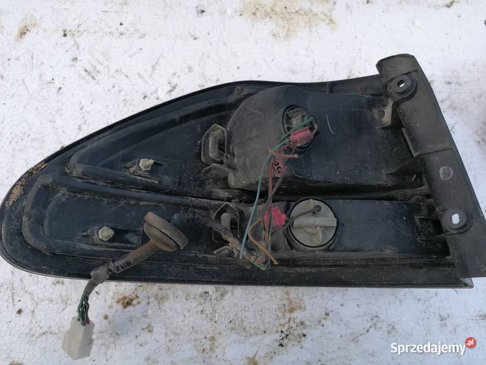 Lampa Prawy Tył Mazda 626 Pozostałe Pogorzelec